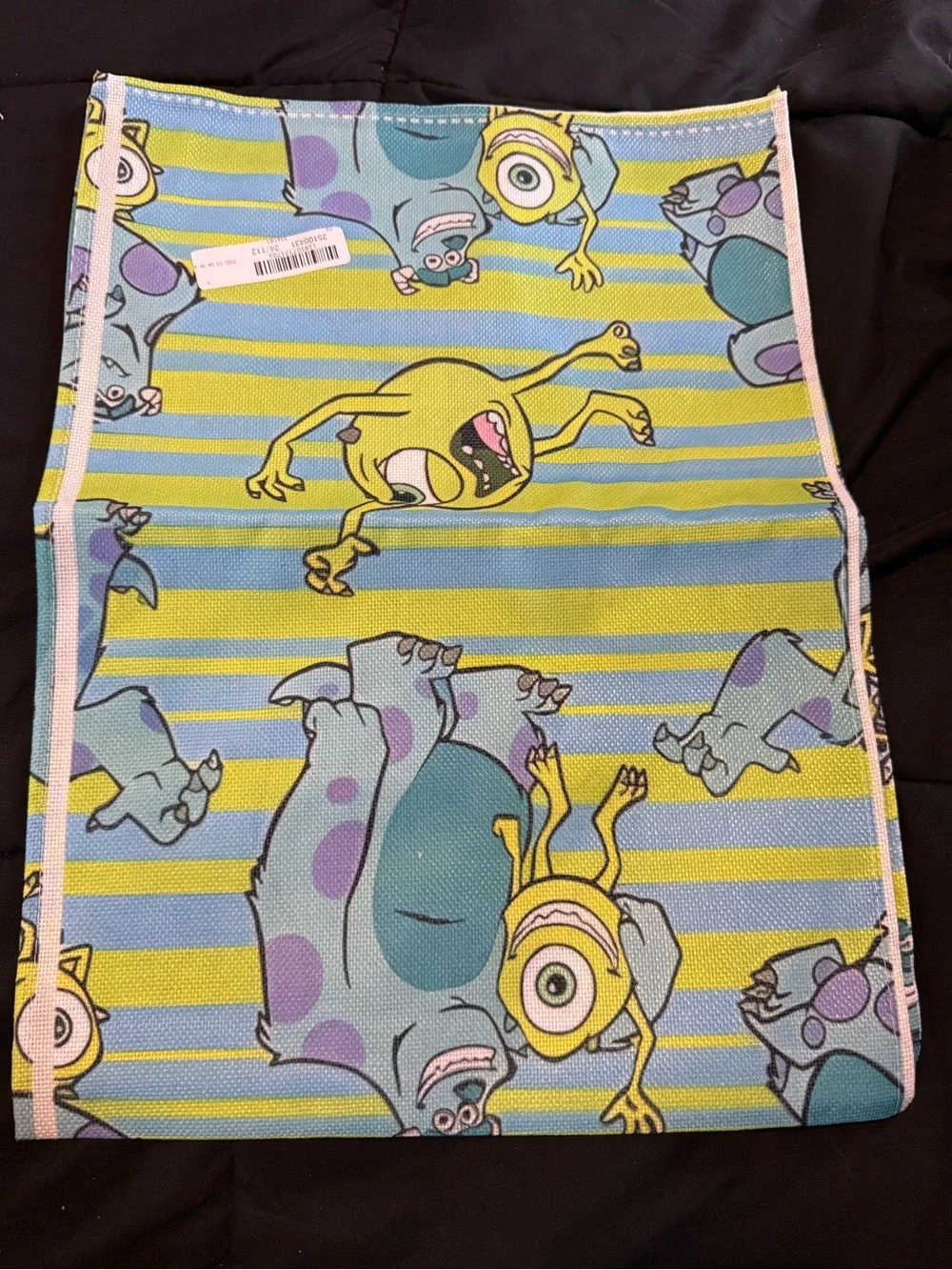 N/A table runner